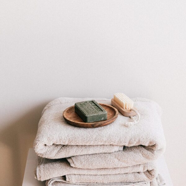 pexels-karolina-grabowska-4210371